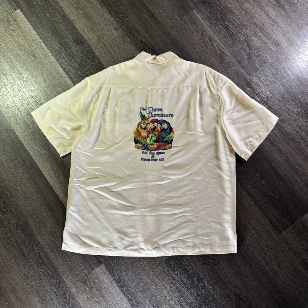 Caribbean Men's XL Embroidered Hawaiian Shirt The Three Parroteers